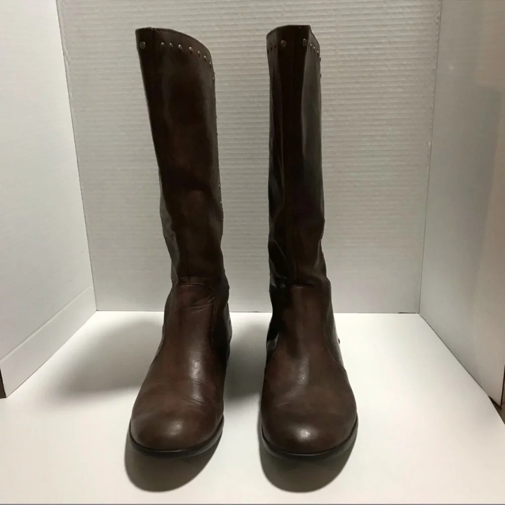 Born Larsen Genuine Leather Studded Riding Knee Boots - Picture 4 of 10